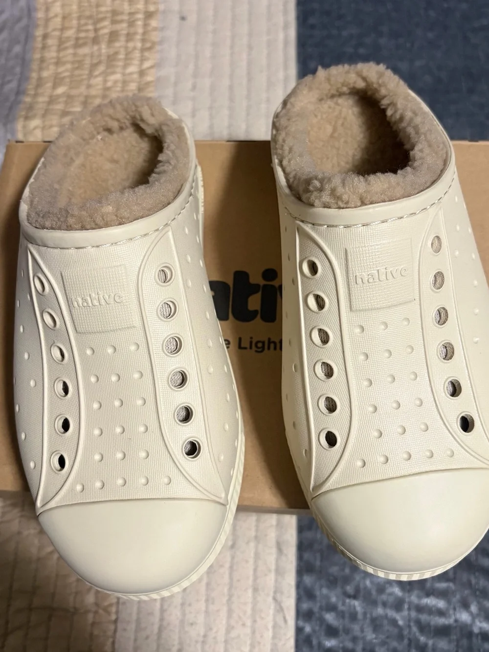 Native Kids Moccasins - Cream